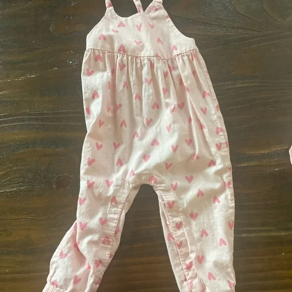 18m bundle pink heart overall, striped romper and delicate dress - Picture 7 of 10